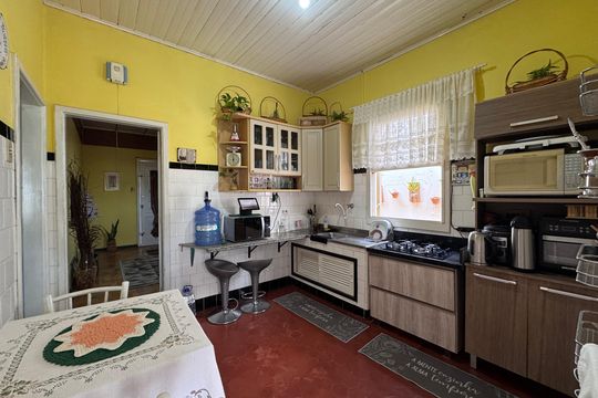Casa à venda com 2 quartos, 71m² em Centro, São Leopoldo
