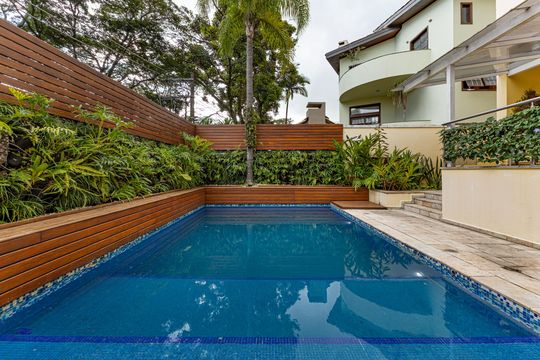 Piscina de casa de condomínio à venda com 4 quartos, 754m² em Morumbi, São Paulo