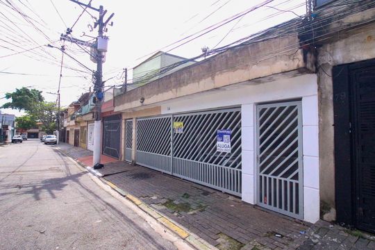 Fachada de casa para alugar com 1 quarto, 40m² em Jardim Angela (zona Leste), São Paulo