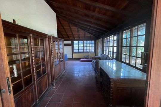 Casa à venda com 3 quartos, 510m² em Anil, Rio de Janeiro