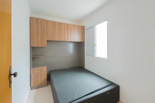 Quarto 2 de apartamento para alugar com 2 quartos, 42m² em Vila Sao Geraldo, São Paulo