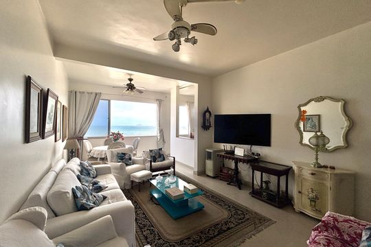Apartamento à venda com 3 quartos, 95m² em Copacabana, Rio de Janeiro
