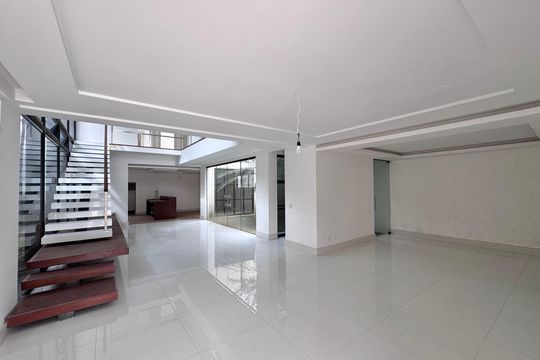 Casa à venda com 4 quartos, 402m² em Barra da Tijuca, Rio de Janeiro