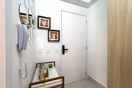 Entrada de kitnet/studio à venda com 1 quarto, 30m² em Vila Mariana, São Paulo