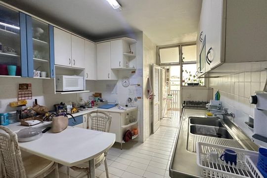 Cozinha de apartamento à venda com 4 quartos, 167m² em Copacabana, Rio de Janeiro