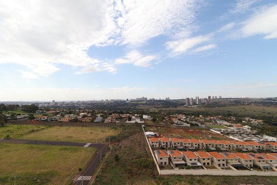 Vista da Suíte 2 de apartamento para alugar com 2 quartos, 65m² em Parque Ribeirao Preto, Ribeirão Preto
