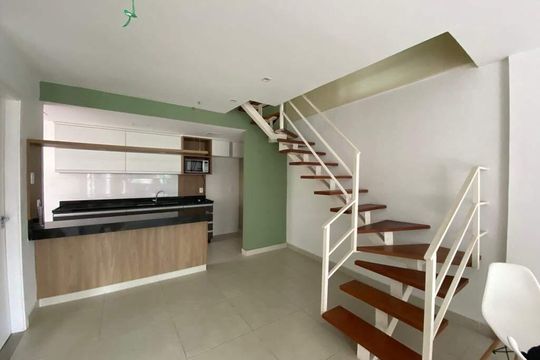Casa à venda com 3 quartos, 156m² em Taquara, Rio de Janeiro