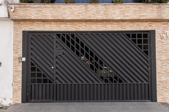 Fachada de casa à venda com 4 quartos, 300m² em Jardim Aricanduva, São Paulo