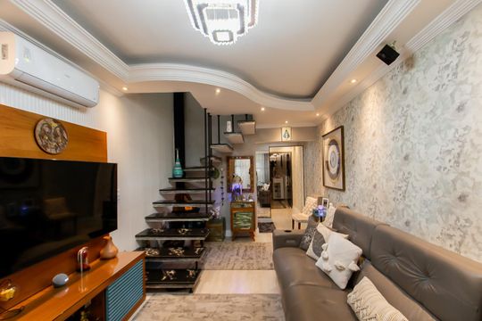 Sala de casa à venda com 4 quartos, 300m² em Jardim Aricanduva, São Paulo