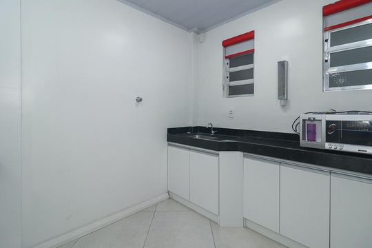 Área de Serviço de apartamento para alugar com 3 quartos, 160m² em Floresta, Porto Alegre