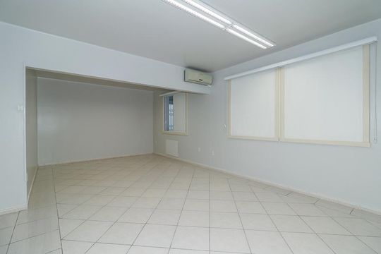 Apartamento para alugar com 3 quartos, 160m² em Floresta, Porto Alegre