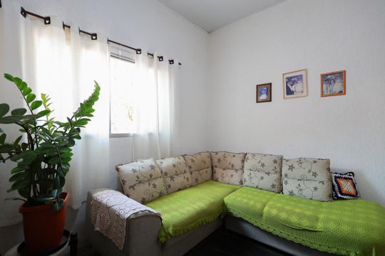 Casa 1 - Sala de casa à venda com 4 quartos, 200m² em Vila Romero, São Paulo
