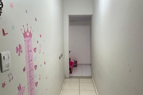 Corredor de casa à venda com 3 quartos, 200m² em Jardim Ana Maria, Santo André