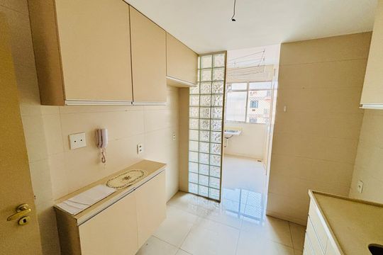Apartamento à venda com 2 quartos, 70m² em Vila Isabel, Rio de Janeiro
