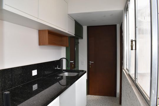 Área de Serviço de apartamento para alugar com 3 quartos, 119m² em Centro, Curitiba