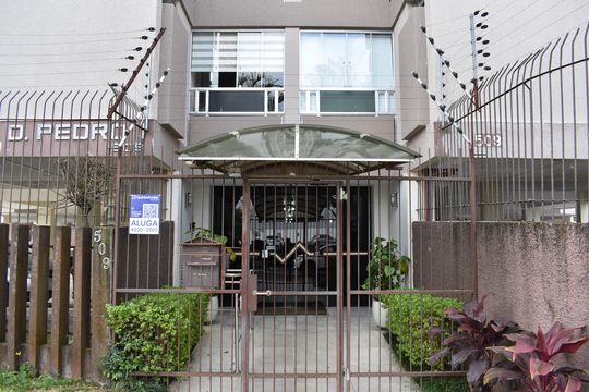 Fachada de apartamento para alugar com 3 quartos, 119m² em Centro, Curitiba