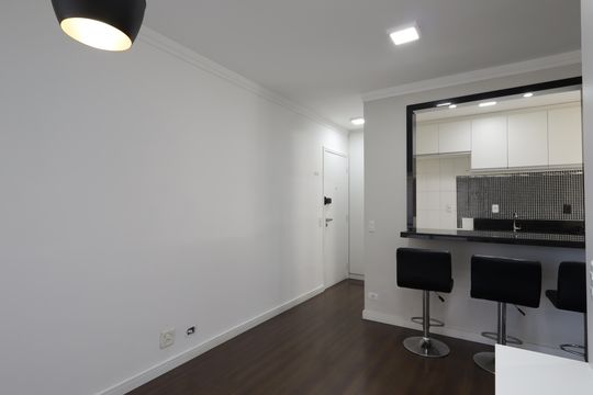 Sala de apartamento para alugar com 2 quartos, 49m² em Vila Andrade, São Paulo
