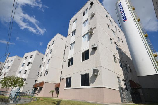 Fachada de apartamento para alugar com 2 quartos, 48m² em Campo Grande, Rio de Janeiro