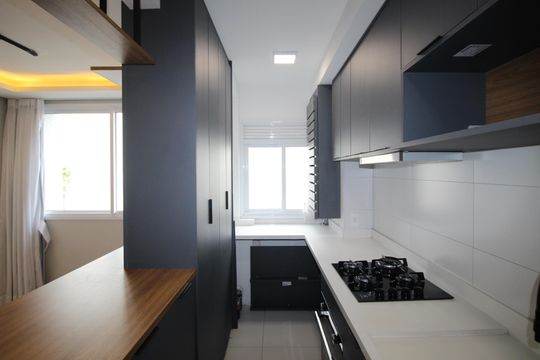 Cozinha de apartamento à venda com 3 quartos, 68m² em Cristo Redentor, Porto Alegre