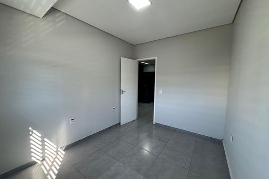 Quarto 1 de casa para alugar com 2 quartos, 70m² em Rochdale, Osasco