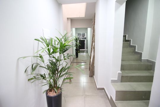 Entrada de casa para alugar com 2 quartos, 70m² em Rochdale, Osasco