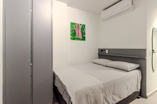 Studio de kitnet/studio para alugar com 1 quarto, 26m² em Jardim das Acacias, São Paulo