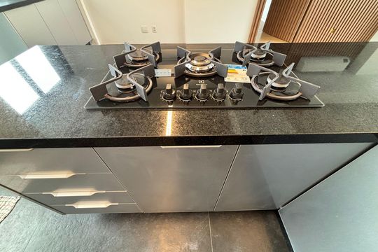 Cozinha de apartamento para alugar com 2 quartos, 176m² em Vila Olímpia, São Paulo