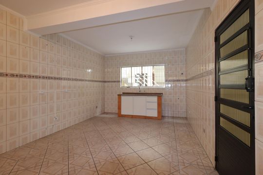 Cozinha de casa à venda com 3 quartos, 210m² em Vila Curuçá, Santo André