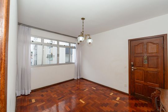 Apartamento para alugar com 3 quartos, 200m² em Salgado Filho, Belo Horizonte