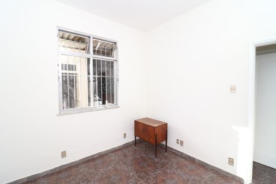 Quarto 2 de casa à venda com 3 quartos, 209m² em Jardim Carioca, Rio de Janeiro