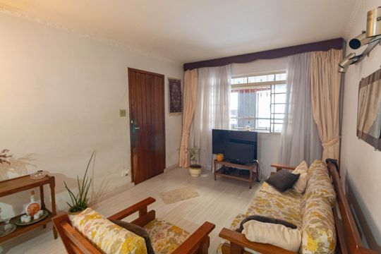 Sala de casa para alugar com 3 quartos, 150m² em Jardim Peri, São Paulo