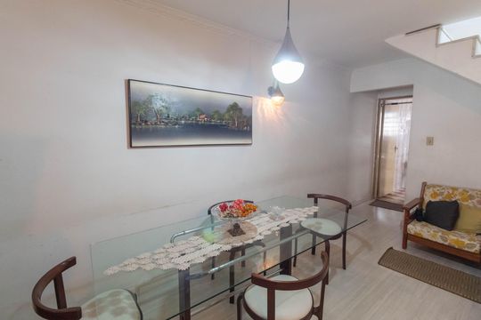 Sala de casa para alugar com 3 quartos, 150m² em Jardim Peri, São Paulo