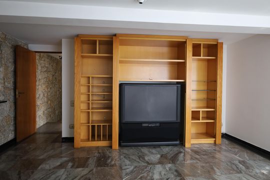Sala 4 de casa à venda com 4 quartos, 945m² em Interlagos, São Paulo