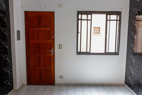 Sala de apartamento à venda com 2 quartos, 45m² em Conceicao, Osasco