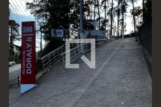 Fachada de apartamento à venda com 2 quartos, 44m² em Jardim Sao Luis (Zona Norte), Guarulhos