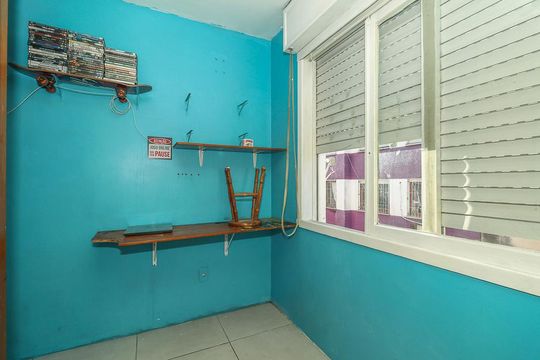 Quarto 2 de apartamento para alugar com 2 quartos, 49m² em Rubem Berta, Porto Alegre