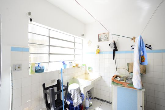 Área de Serviço de casa à venda com 2 quartos, 126m² em Vila Moinho Velho, São Paulo
