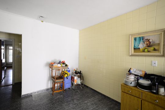 Cozinha de casa à venda com 2 quartos, 126m² em Vila Moinho Velho, São Paulo