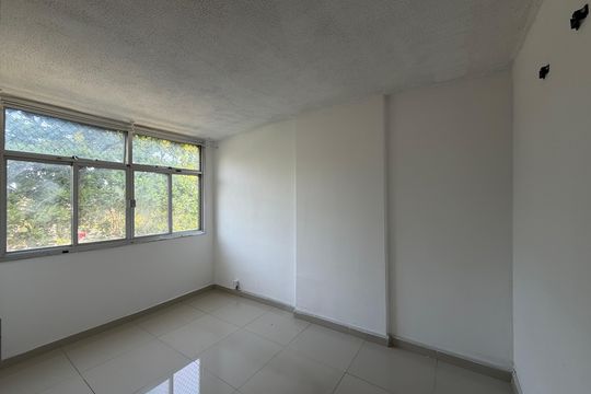 Quarto  de apartamento à venda com 1 quarto, 40m² em Jacarepaguá, Rio de Janeiro