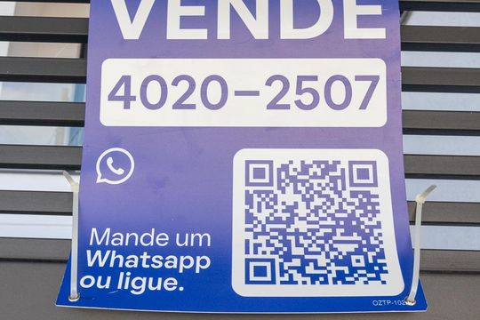 Plaquinha de casa à venda com 3 quartos, 200m² em Vila Lais, São Paulo