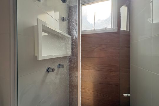Banheiro de apartamento para alugar com 2 quartos, 44m² em Jardim Iris, São Paulo