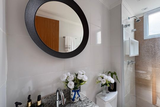 Banheiro de apartamento para alugar com 2 quartos, 44m² em Jardim Iris, São Paulo