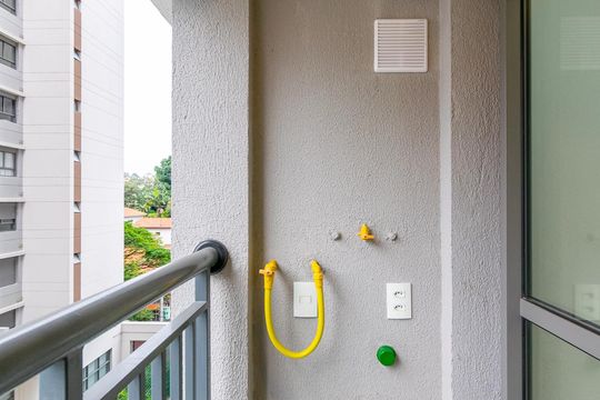 Sacada de apartamento à venda com 1 quarto, 28m² em Jardim Prudência, São Paulo