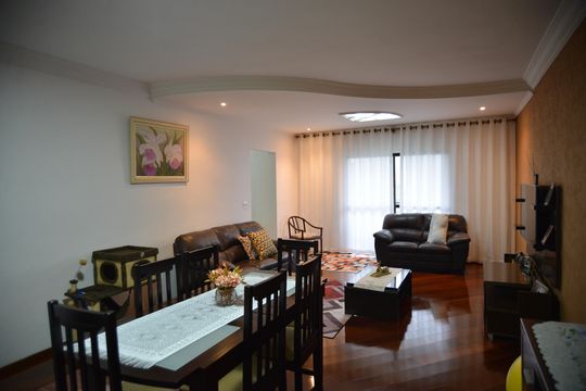 Apartamento à venda com 3 quartos, 103m² em Pinheirinho, Santo André