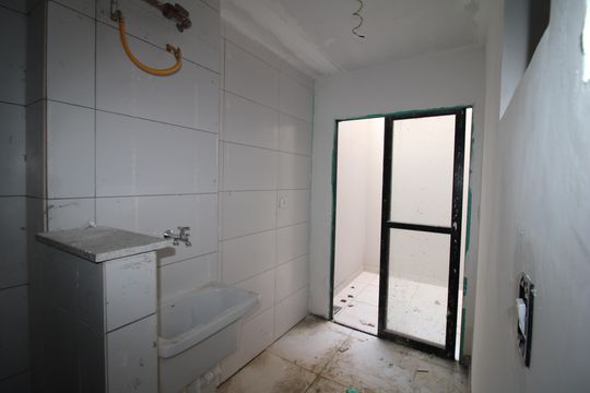 Sala / Cozinha / Área de Serviço de apartamento à venda com 1 quarto, 33m² em Parada Inglesa, São Paulo