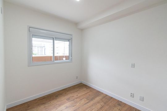 Suíte de apartamento para alugar com 2 quartos, 115m² em Jardim Prudência, São Paulo
