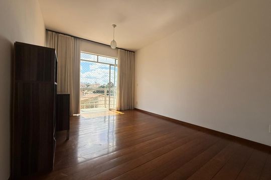 Sala de apartamento à venda com 3 quartos, 95m² em Santa Tereza, Belo Horizonte