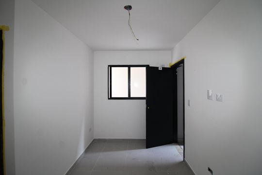 Apartamento à venda com 2 quartos, 42m² em Parada Inglesa, São Paulo