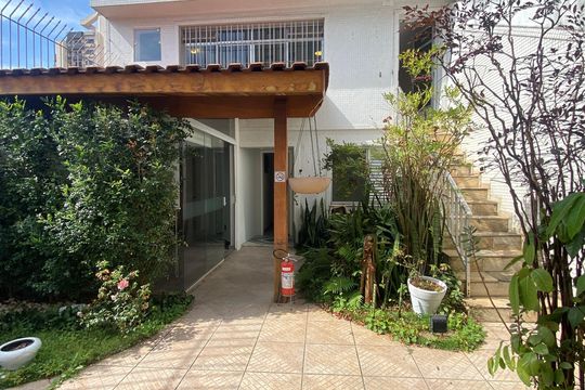 Área comum de casa à venda com 1 quarto, 252m² em Jardim Analia Franco, São Paulo