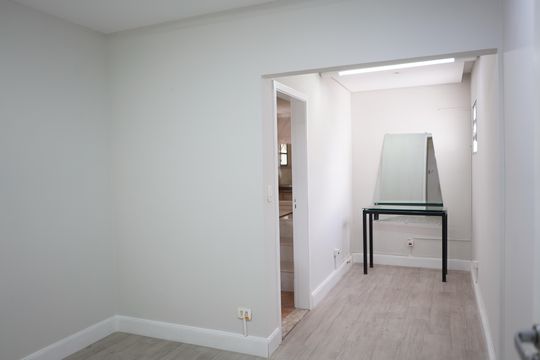 Quarto 2 de casa à venda com 1 quarto, 252m² em Jardim Analia Franco, São Paulo